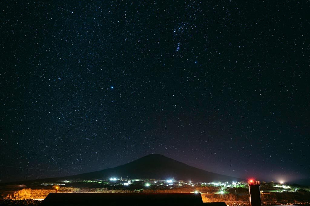 満天の星と宮塚山